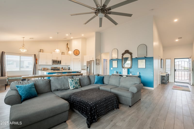 32512 213th Ave, Wittmann, AZ 85361