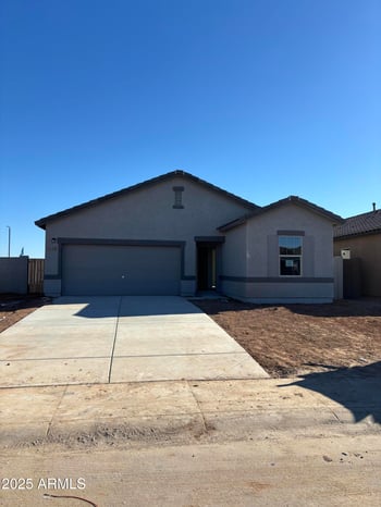 32521 Newby Dr, San Tan Valley, AZ 85143