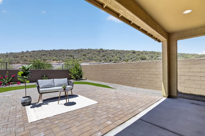 3253 W Juniper Canyon Dr, Phoenix, AZ 85083
