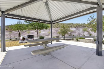 3253 Juniper Canyon Dr, Phoenix, AZ 85083