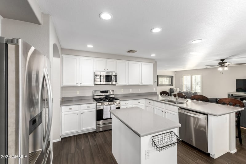 3254 Washington Ave, Gilbert, AZ 85234