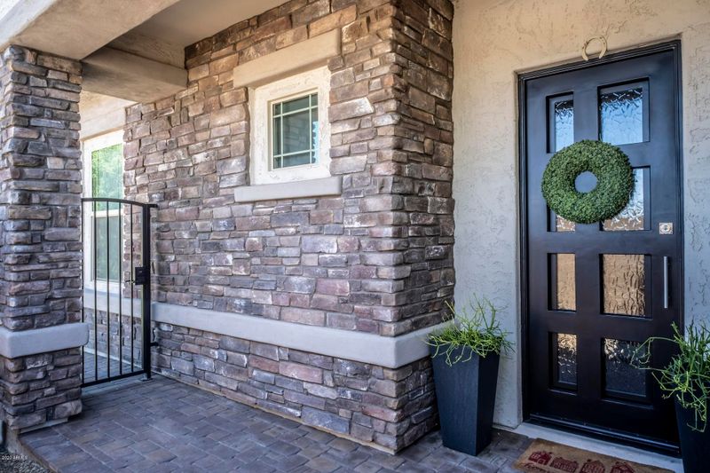3255 E Sands Dr, Phoenix, AZ 85050