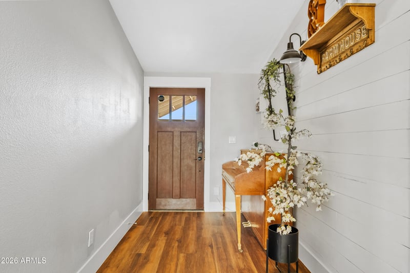 32556 Keffer Rd, San Tan Valley, AZ 85143