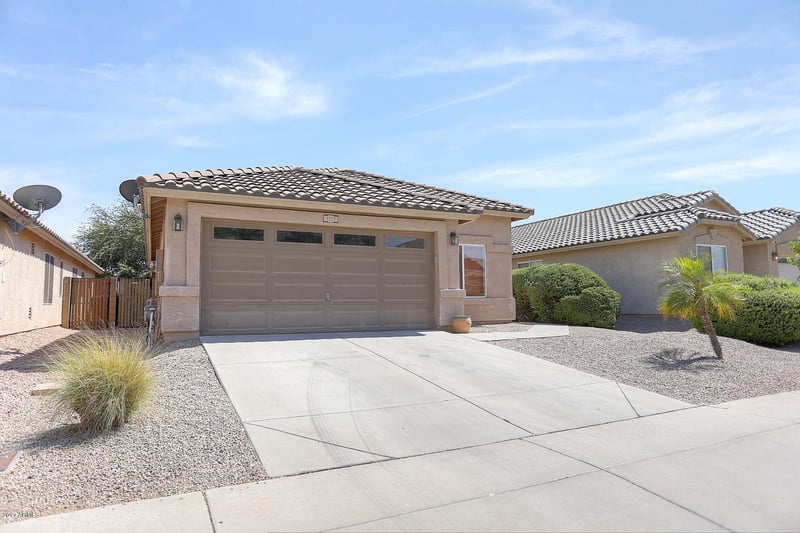 3257 W Yellow Peak Dr, San Tan Valley, AZ 85144