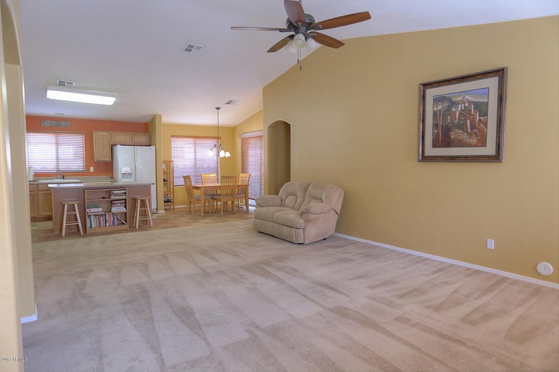 3257 W Yellow Peak Dr, San Tan Valley, AZ 85144