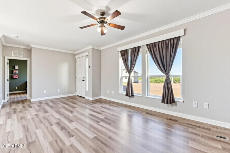 32583 Felix Rd, San Tan Valley, AZ 85143