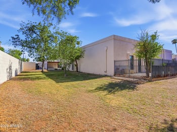 326 Huntington Dr, Tempe, AZ 85282