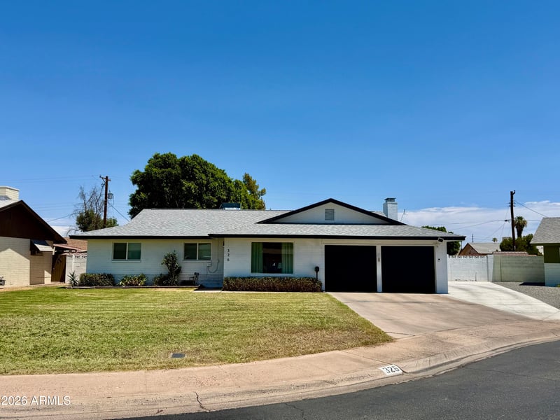 326 Pebble Beach Dr, Tempe, AZ 85282