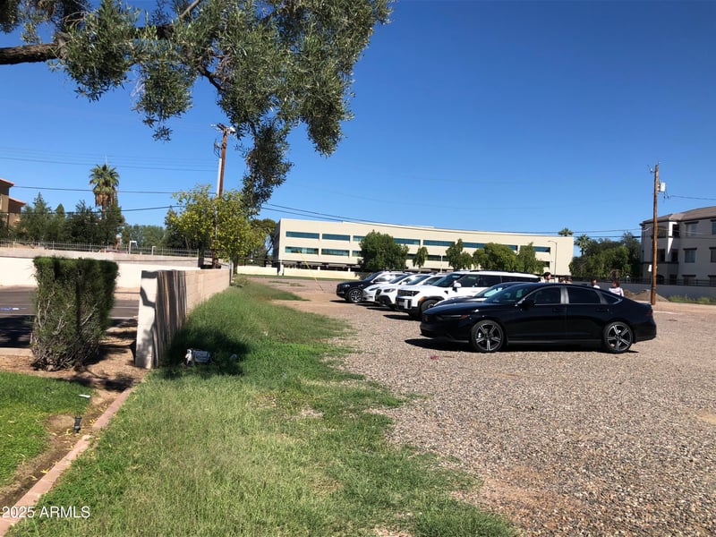 326 Flower St #18, Phoenix, AZ 85012
