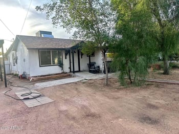 326 39th Dr, Phoenix, AZ 85009