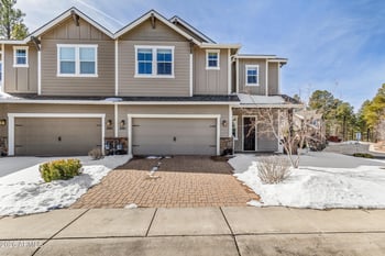 3261 Hannah Ln, Flagstaff, AZ 86005