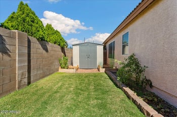 3261 Melinda Ln, Phoenix, AZ 85027