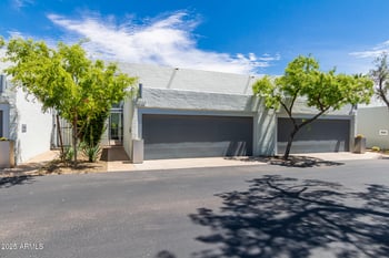 3263 Camelback Rd, Phoenix, AZ 85018