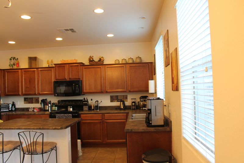 3264 E Morning Star Ln, Gilbert, AZ 85298