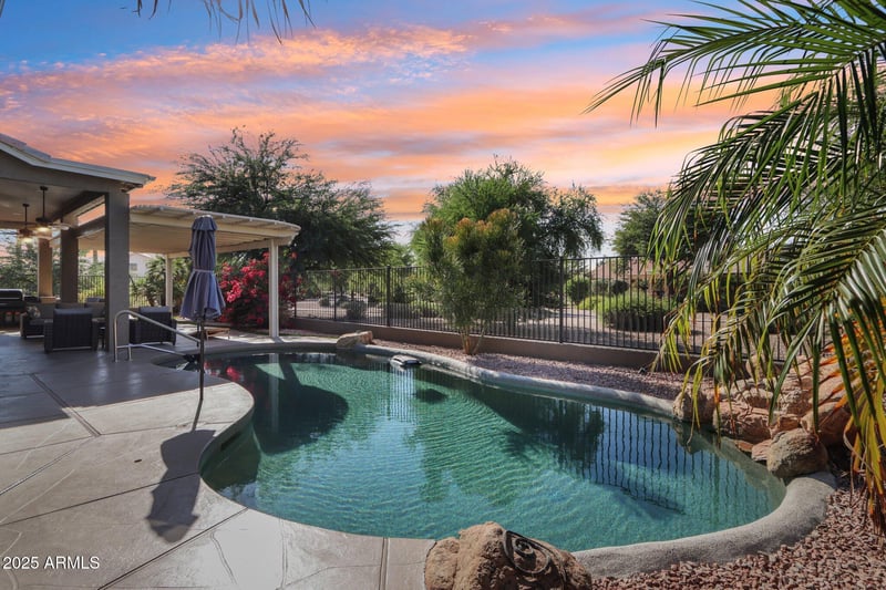 3264 Palmer Dr, Goodyear, AZ 85395