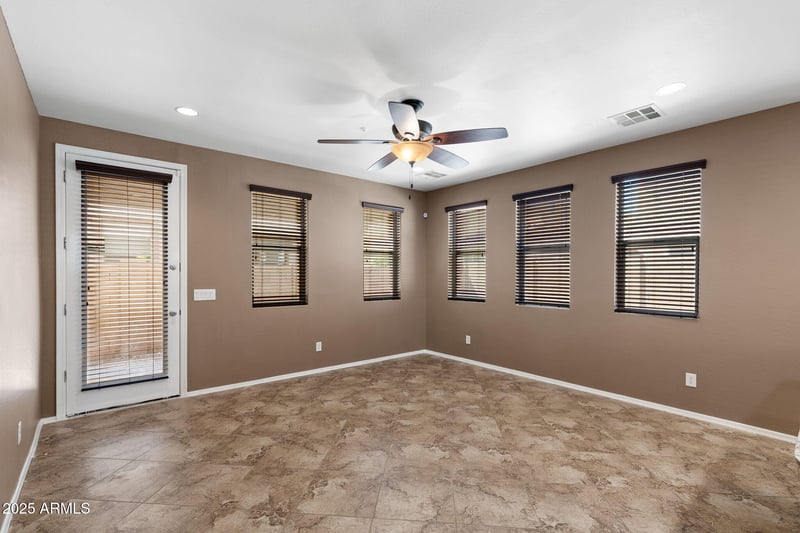 3266 Sports Dr, Gilbert, AZ 85298