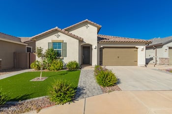 3266 Wild Dr, San Tan Valley, AZ 85143