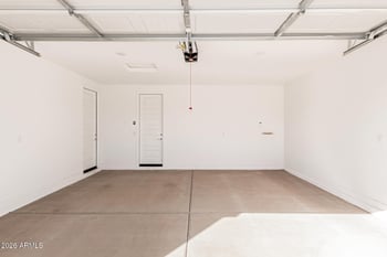 3266 Wild Dr, San Tan Valley, AZ 85143