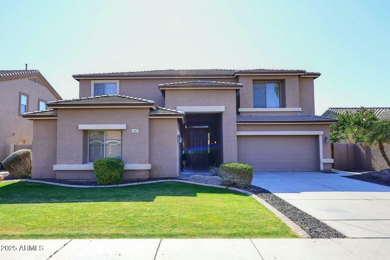 3267 Maplewood St, Gilbert, AZ 85297