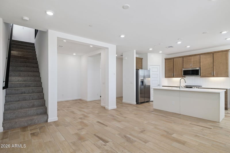 32696 N Smoke View Trl, Peoria, AZ 85383
