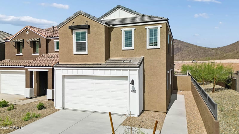 32696 N Smoke View Trl, Peoria, AZ 85383