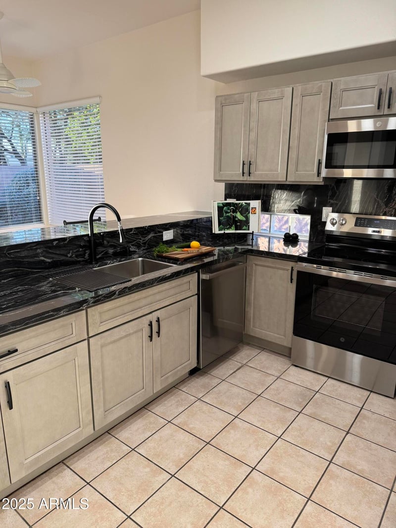 32698 68th Pl, Scottsdale, AZ 85266