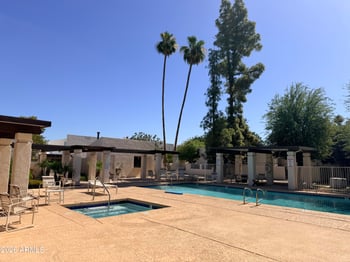 327 Huntington Dr, Tempe, AZ 85282