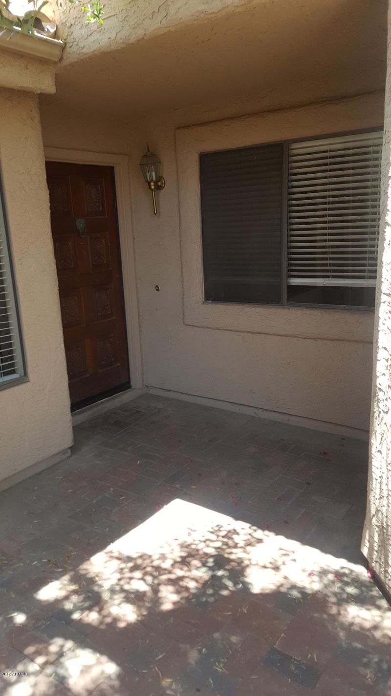 327 E Lilac Dr, Tempe, AZ 85288