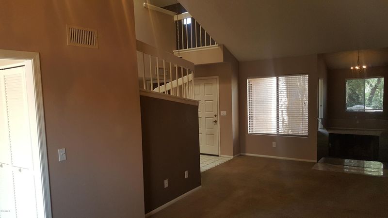 327 E Lilac Dr, Tempe, AZ 85288