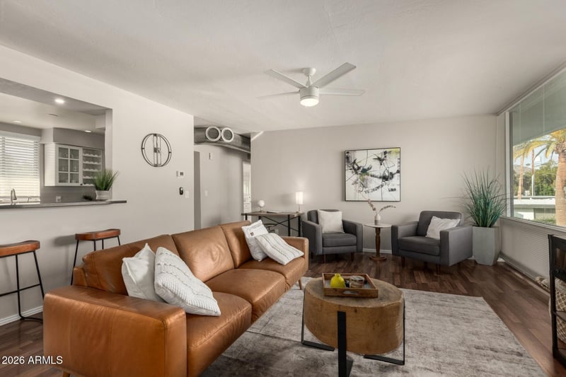 3270 Camelback Rd #213, Phoenix, AZ 85018