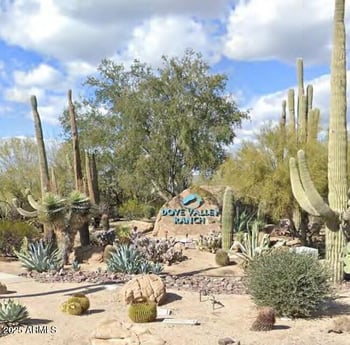32700 Cave Creek Rd #M, Cave Creek, AZ 85331