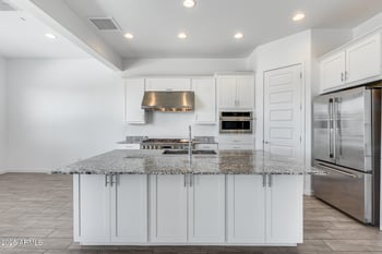 32736 22nd Dr, Phoenix, AZ 85085