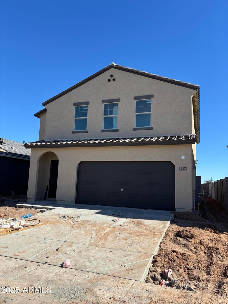 32741 Newby Dr, San Tan Valley, AZ 85143
