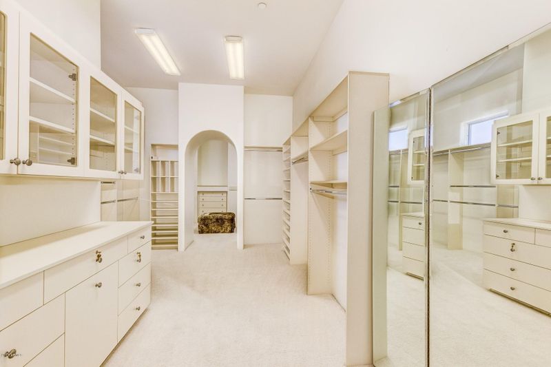 3275 E Palo Verde Dr, Paradise Valley, AZ 85253