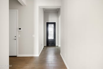 3276 Los Gatos Dr, Phoenix, AZ 85050