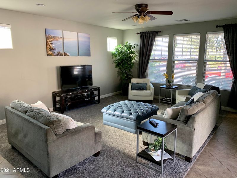 3279 E Jasper Dr, Gilbert, AZ 85296