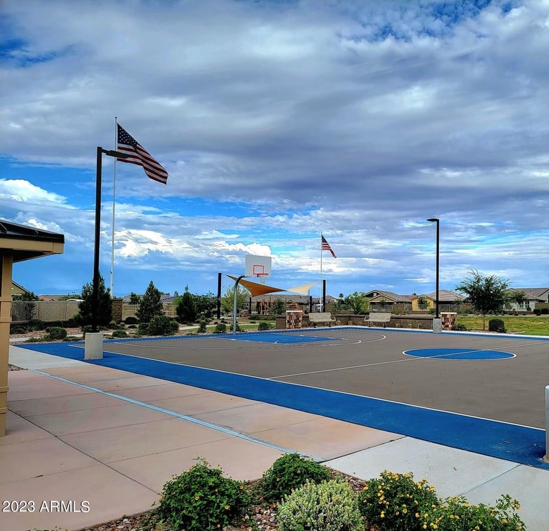 3279 Molino Rd, San Tan Valley, AZ 85144