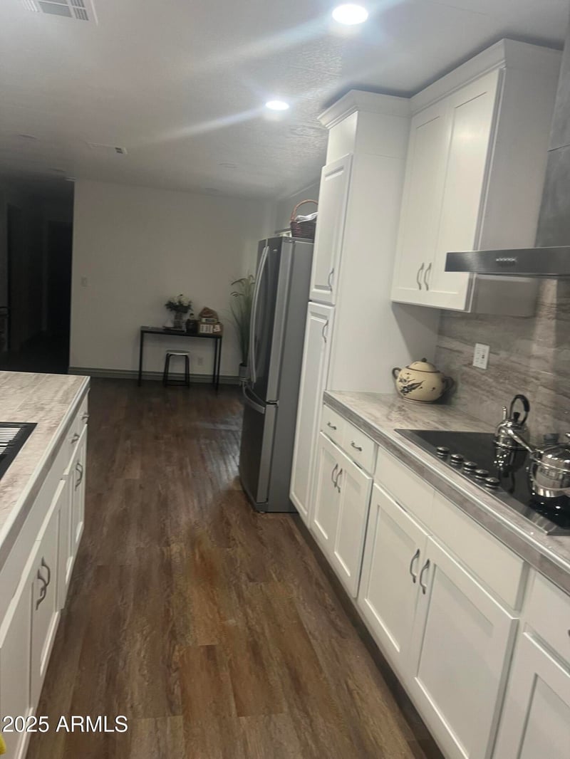 328 98th St, Mesa, AZ 85208