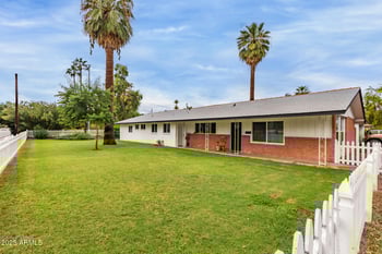 328 Bethany Home Rd, Phoenix, AZ 85012