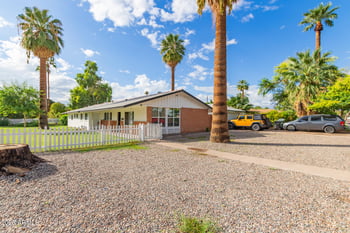 328 Bethany Home Rd, Phoenix, AZ 85012