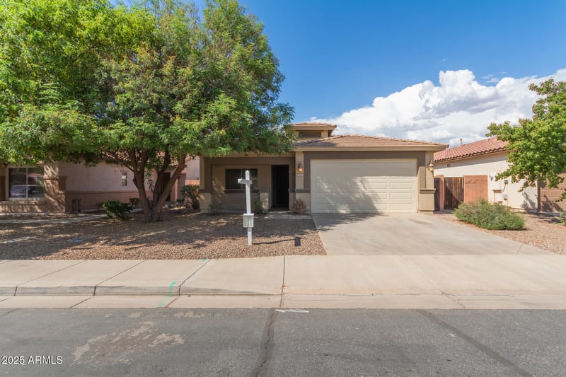 328 Dragon Tree Ave, San Tan Valley, AZ 85140
