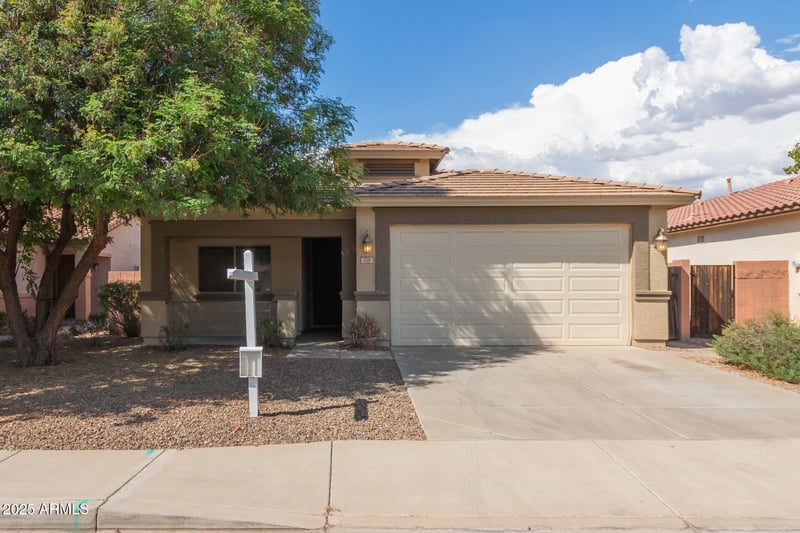 328 Dragon Tree Ave, San Tan Valley, AZ 85140
