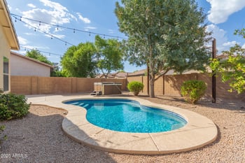 328 Dragon Tree Ave, San Tan Valley, AZ 85140