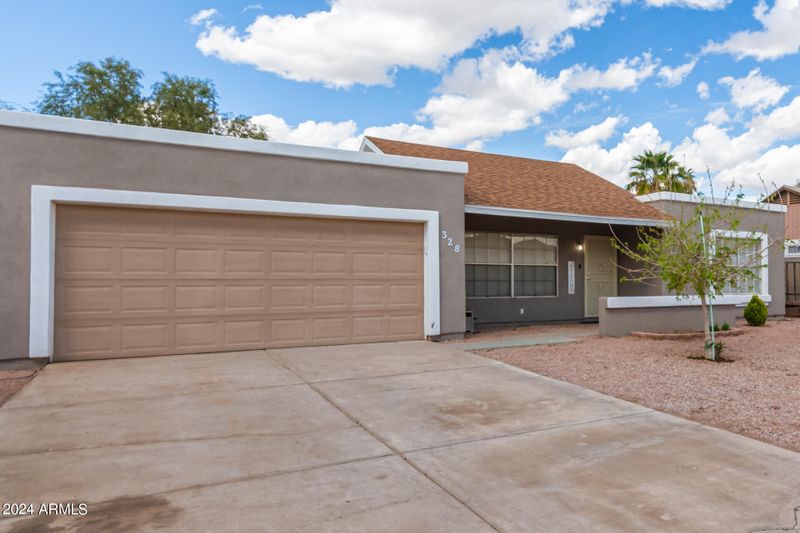328 E Harwell Rd, Gilbert, AZ 85234