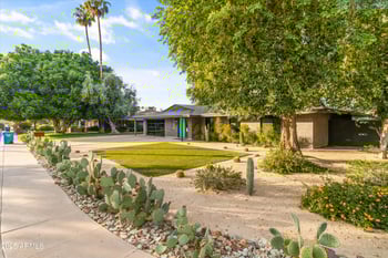 328 Wagon Wheel Dr, Phoenix, AZ 85020