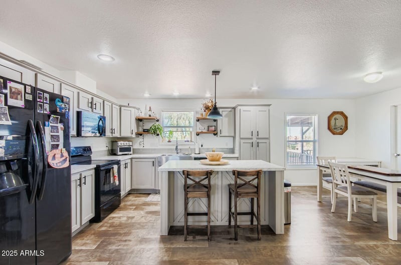 32807 225th Ave, Wittmann, AZ 85361