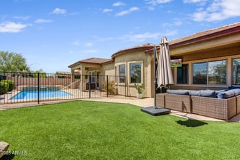 32819 23rd Ave, Phoenix, AZ 85085
