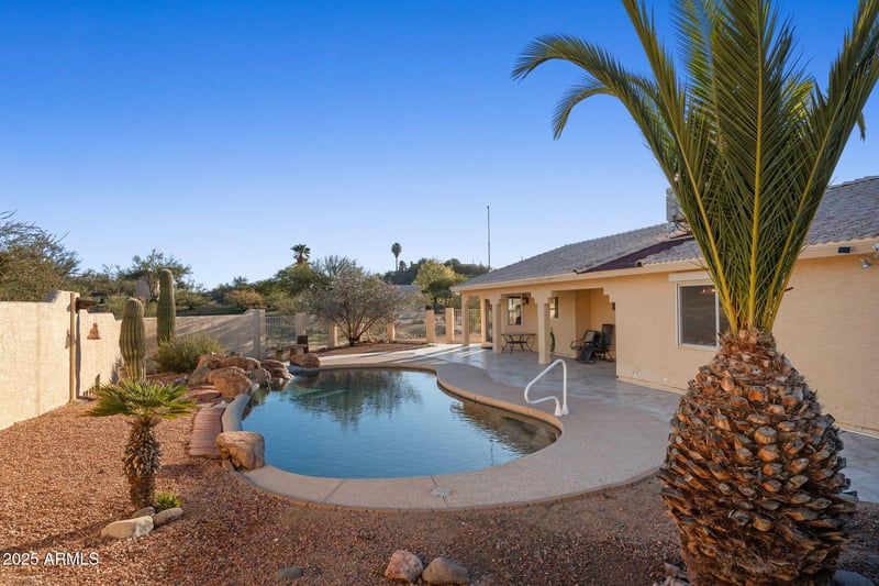 32822 Homestead Dr, Wickenburg, AZ 85390