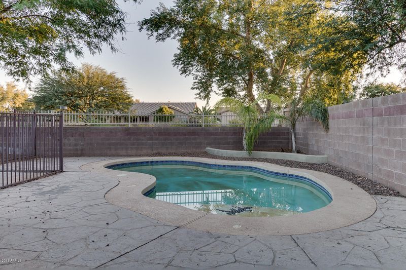 3283 E Attleboro Rd, Gilbert, AZ 85295