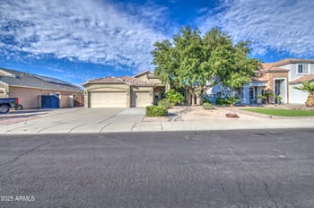 3284 Thornton Ave, Gilbert, AZ 85297